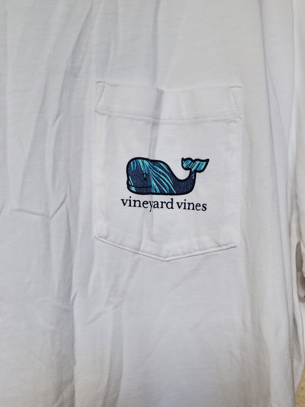 Vineyard Vines White Pocket Tee.  Size 2XL - Picture 2 of 5